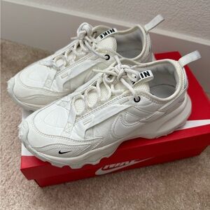 Nike TC 7900, White, Women’s 7